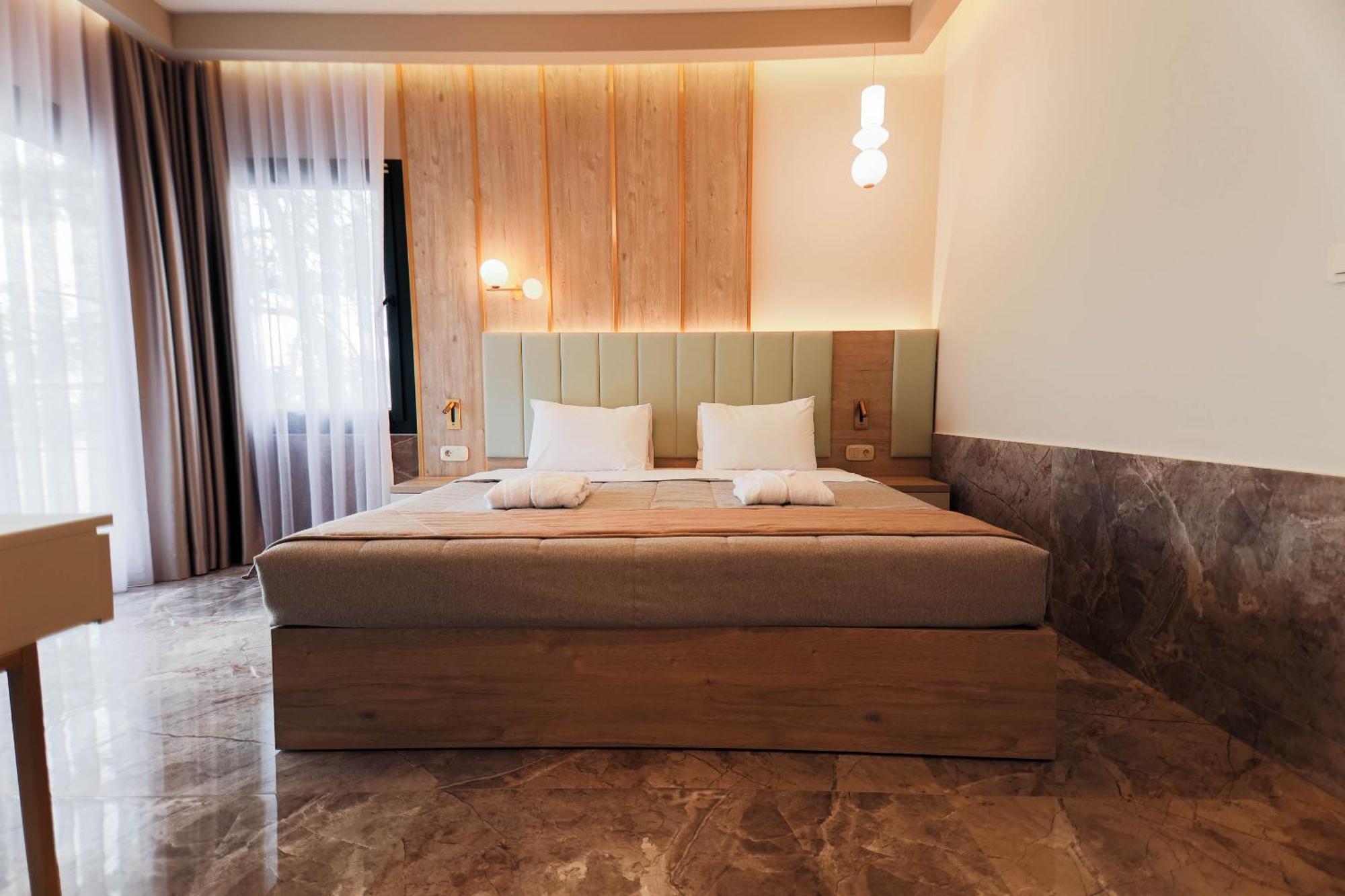 PalaiónTsiflíkion Tosca Beach Hotel מראה חיצוני תמונה