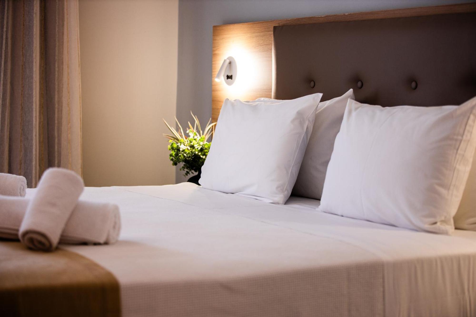 PalaiónTsiflíkion Tosca Beach Hotel מראה חיצוני תמונה
