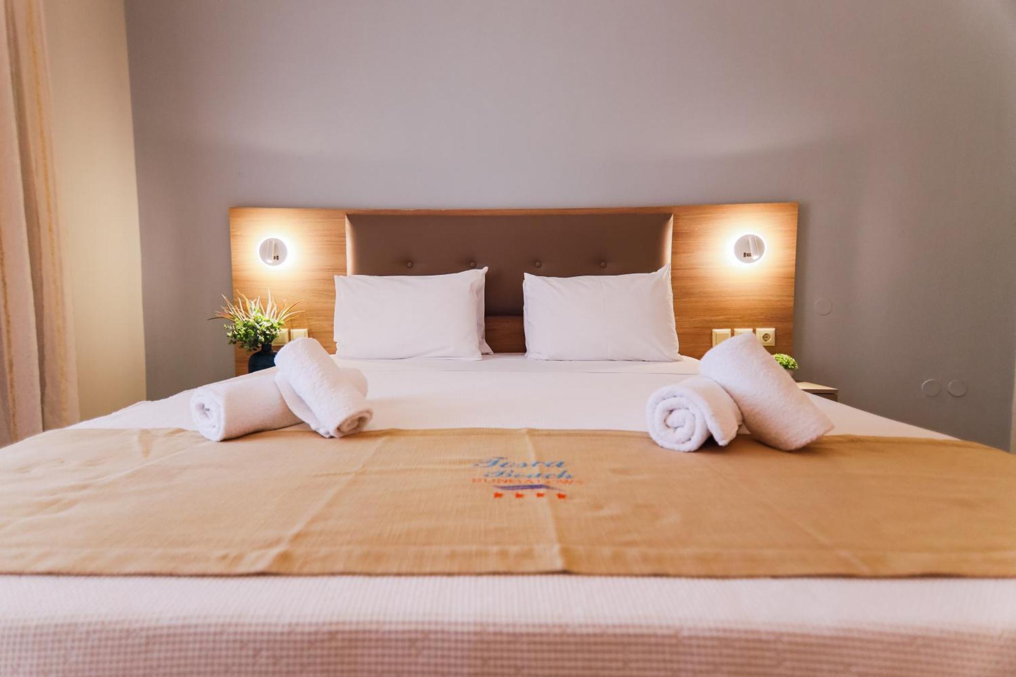 PalaiónTsiflíkion Tosca Beach Hotel מראה חיצוני תמונה
